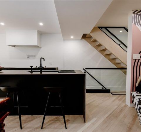 Common hardwood throughout for a seamless look