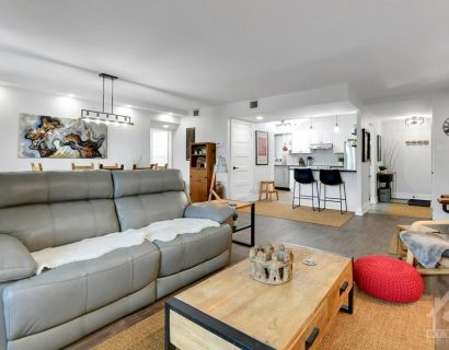 Condo Reno a new open concept living dining area
